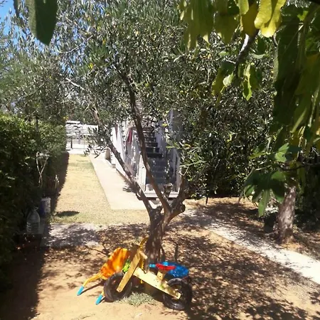 Zdenka Apartmán Povljana